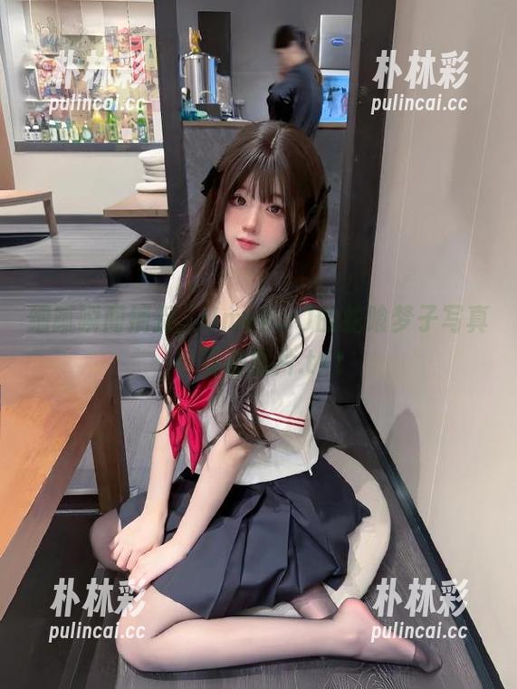 Umeko J 细腻瞬间捕捉,Umeko J的蛇喰梦子写真与精彩照片.txt
